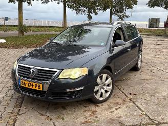 Coche accidentado Volkswagen Passat WVWZZZ3CZ7E236461 2007/6
