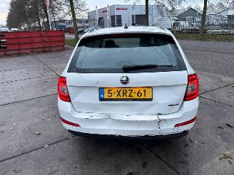 Skoda Octavia 1.6 TDI Greenline 16V Combi/o 4Dr Diesel 1.598cc 81kW (110pk) FWD 2013-05/2020-07  CRKB picture 5