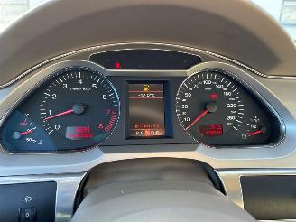 Audi A6 2.4 V6 24V Sedan 4Dr Benzine 2,393cc 130kW (177pk) FWD 2004-05/2008-10 (4F2) BDW picture 15