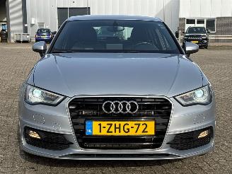 skadebil auto Audi A3 1.4 16V g-tron Hatchback 4Dr  1.395cc 81kW (110pk) FWD 2013-11/2020-10 (8VA; 8VF) CPWA 2014/12