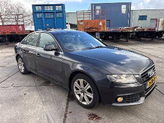 Damaged car Audi A4 3.2 FSI V6 24V Quattro Sedan 4Dr Benzine 3,197cc 195kW (265pk) 4x4 2007-11/2012-03 (8K2) CALA 2008/3