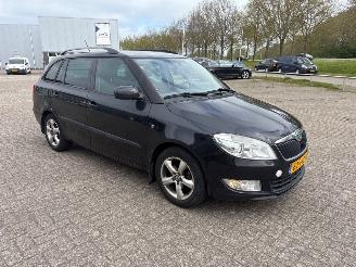 damaged passenger cars Skoda Fabia 1.2 TDI 12V Greenline Combi/o 4Dr Diesel 1.199cc 55kW (75pk) FWD 2010-05/2014-12  CFWA 2011/7