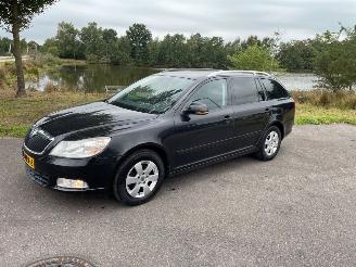 Schadeauto Skoda Octavia 1.2 TSI Combi/o 4Dr Benzine 1.197cc 77kW (105pk) FWD 2010-02/2013-04 (1Z5) CBZB 2011/3
