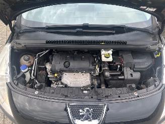 Peugeot 3008 PEUGEOT 3008 1.6 16V.VTi picture 13
