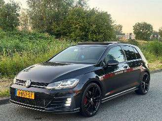 Schadeauto Volkswagen Golf 2.0 TDI GTD/BOMVOL OPTIES/ 2018/8