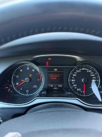 Audi A4 LIMOUSINE 1.8 TFSI Advance picture 17