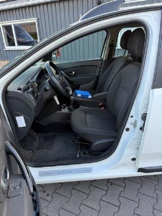 Dacia Logan 0,9 TCE SL Royaal Automaat picture 15