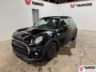 Schadeauto Mini Cooper  2016/12