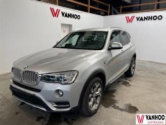 krockskadad bil bedrijf BMW X3  2016/10