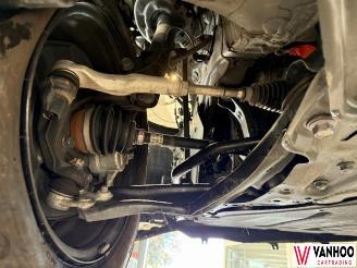 Toyota Yaris CROSS picture 10