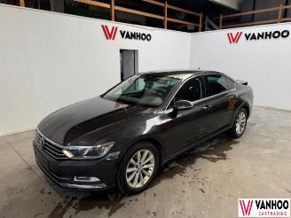 Unfallwagen Volkswagen Passat  2019/6