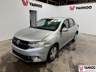 damaged passenger cars Dacia Logan  2019/4