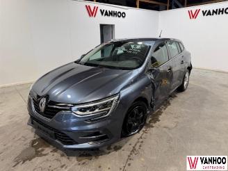 skadebil auto Renault Mégane  2023/7