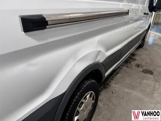 Ford Transit  picture 7