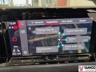 Volkswagen Golf  picture 21