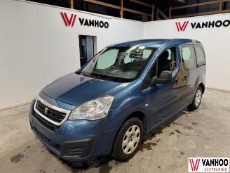 Vrakbiler auto Peugeot Partner  2018/2