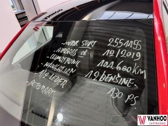 Peugeot 208  picture 22