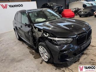 BMW X5  picture 2