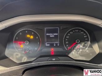 Volkswagen T-Roc  picture 14