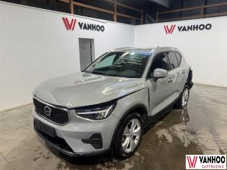 krockskadad bil auto Volvo XC40  2024/1