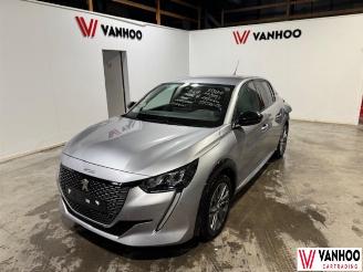 Unfallwagen Peugeot e-208  2023/2