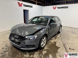 Coche accidentado Audi A3  2019/5