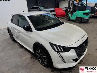 Peugeot 208  picture 4