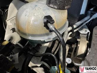 Opel Vivaro  picture 11