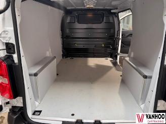Opel Vivaro  picture 9
