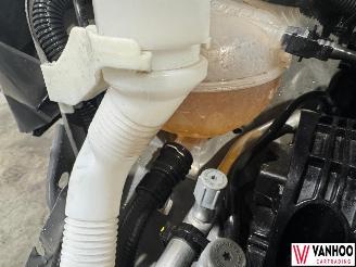 Peugeot 208 208 picture 8