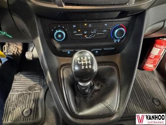 Ford Transit  picture 17