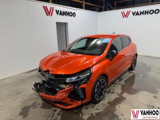 Voiture accidenté Renault Clio  2025/10