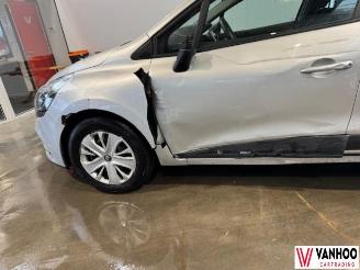 Renault Clio  picture 5