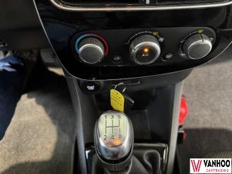 Renault Clio  picture 20