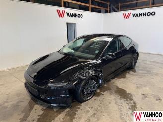 Unfallwagen Tesla Model 3  2025/2