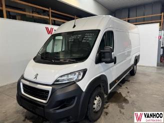 krockskadad bil auto Peugeot Boxer  2023/12