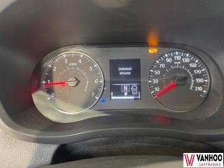 Nissan Interstar  picture 19