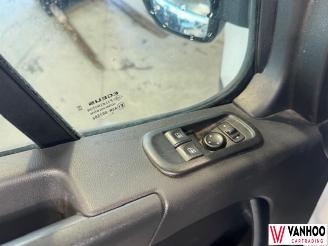 Nissan Interstar  picture 20