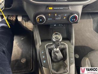 Ford Focus  picture 15