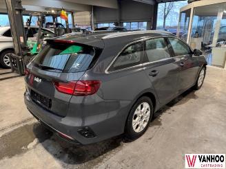 Kia Cee d  picture 6