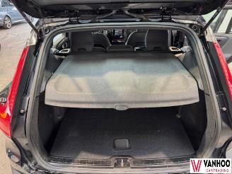 Volvo EX40  picture 14