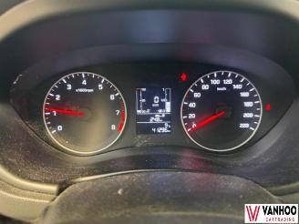 Hyundai I-20  picture 16