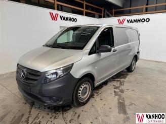 Auto incidentate Mercedes Vito  2022/3