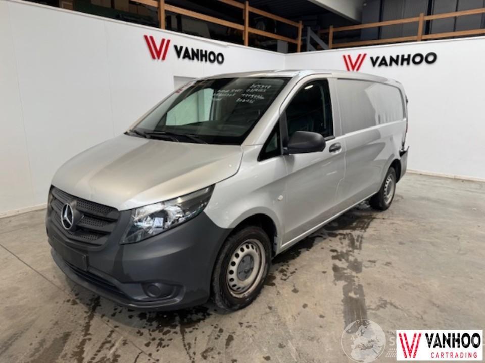 Mercedes Vito 