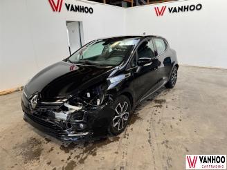 Unfallwagen Renault Clio  2019/3
