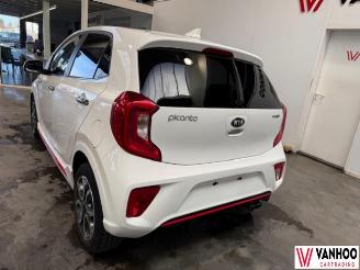 Kia Picanto  picture 11