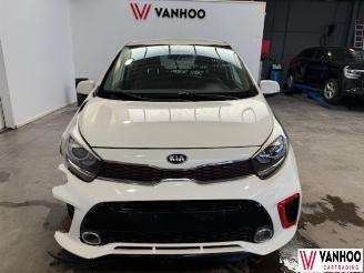 Kia Picanto  picture 2