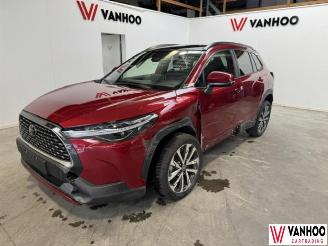 Schadeauto Toyota Corolla CROSS 2025/9