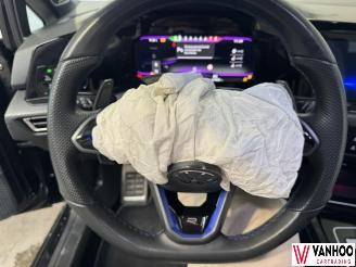 Volkswagen Golf  picture 16
