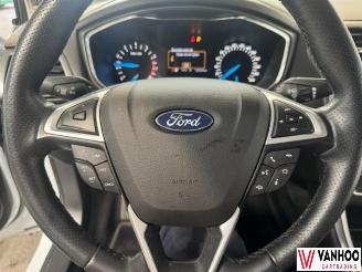 Ford Mondeo  picture 17